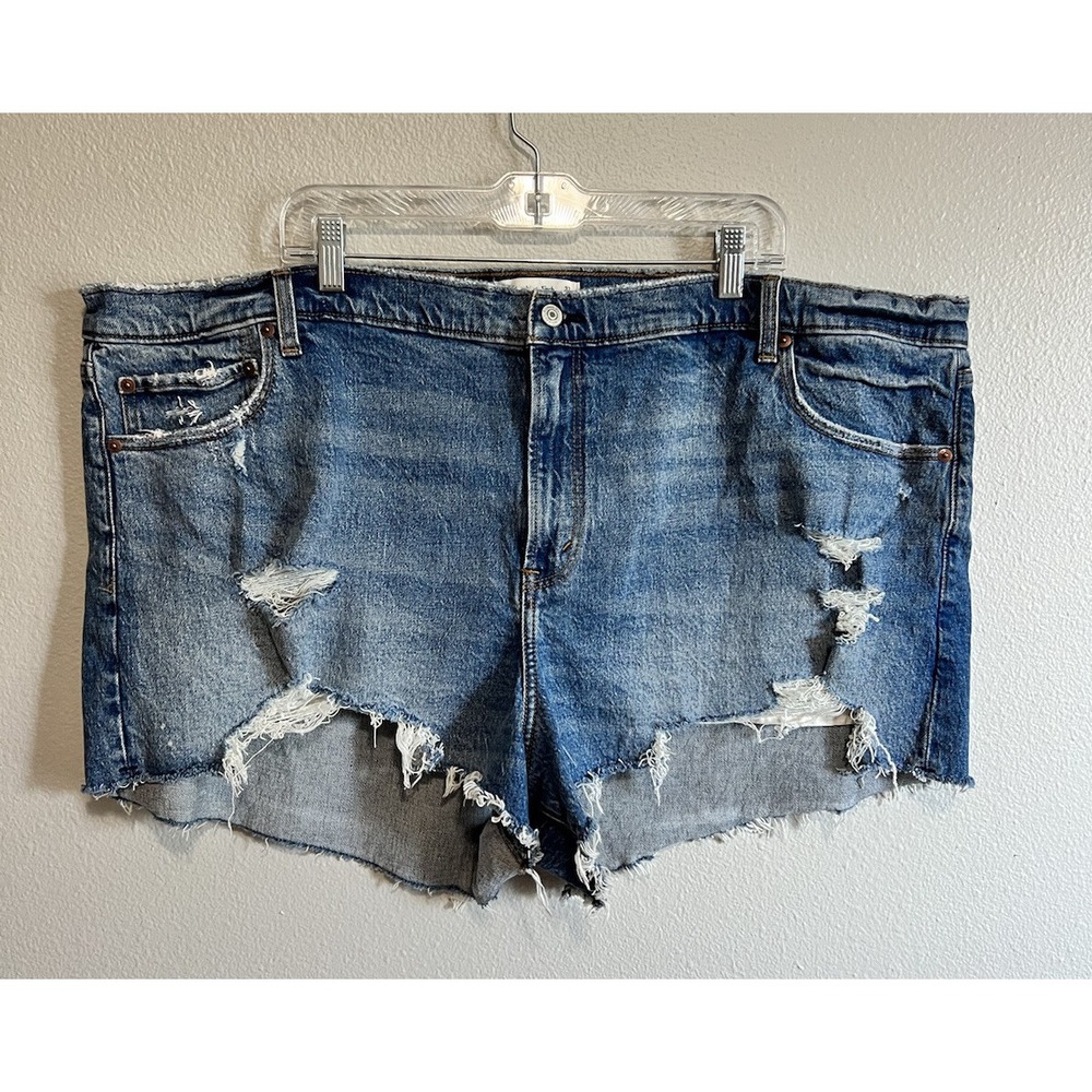 Abercrombie & Fitch The Mom Short High Rise‎ Denim Shorts Size 24